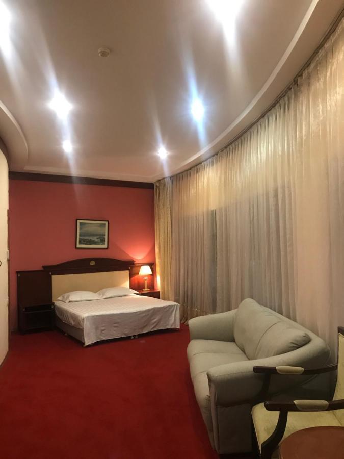 Astana Park Hotel Esterno foto